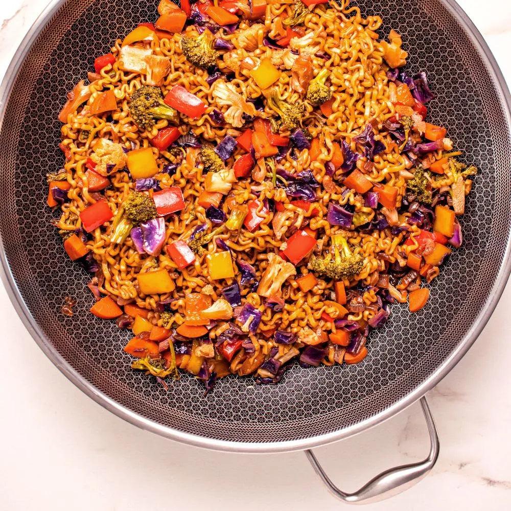 CAÇAROLA WOK EM AÇO INOX 34 CM HIVE - Casa Amarela