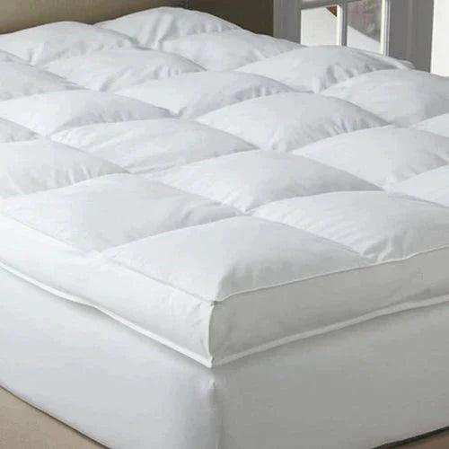 PILLOW TOP ORIGINAL + 4 Travesseiros Pluma de Ganso Sintético - Casa Amarela