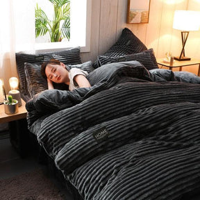 Jogo de Roupas de Cama em Veludo Home™ - Casa Amarela