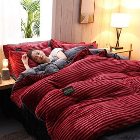 Jogo de Roupas de Cama em Veludo Home™ - Casa Amarela