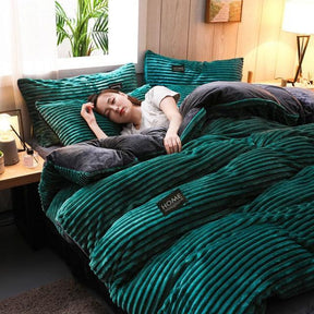 Jogo de Roupas de Cama em Veludo Home™ - Casa Amarela